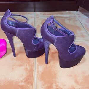 London Trash Platform Heels Purple
